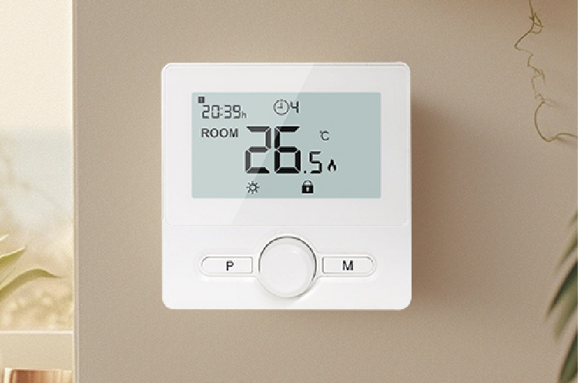 How to clean the surface of the water floor heating thermostat?
