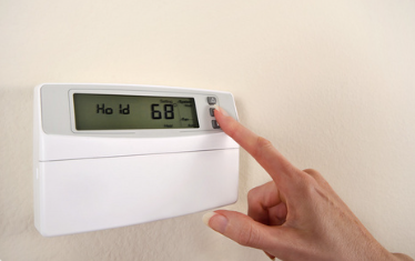 Linked Control of Multiple Boiler Thermostats